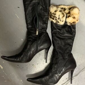Women winter boots size 10.5. MADE IN ITALY